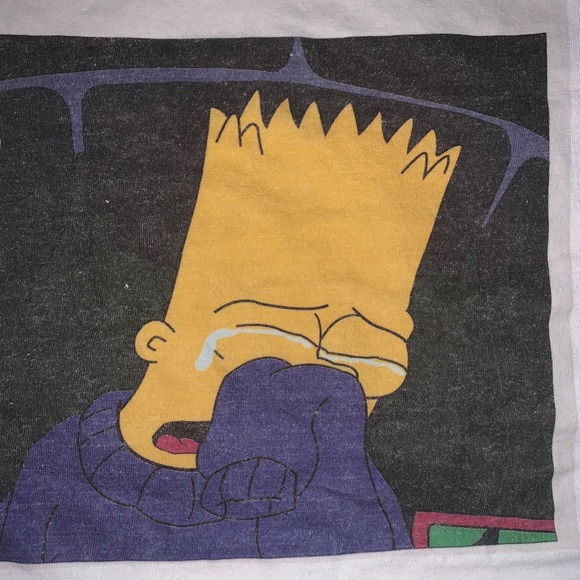 GRAPHIC TEE - Picture 2 of 2